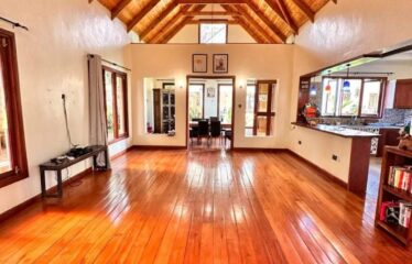 Ambassadorial 6-Bedroom House for Sale – Ridgeways