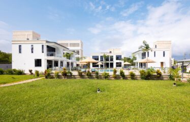 HOLIDAY GETAWAY IN DIANI – Your Coastal Sanctuary Awaits You