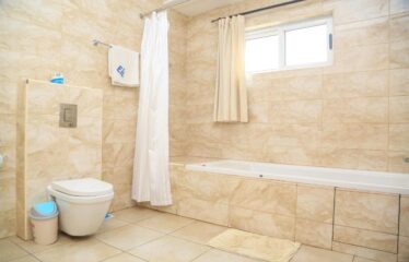 PRIME PROPERTY FOR SALE IN KIYOVU, KIGALI