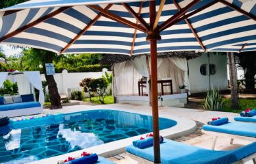 STUNNING 5-BEDROOM ALL-EN SUITE VILLA FOR SALE IN DIANI