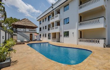 HOLIDAY GETAWAY- CASA NAMPALA, DIANI