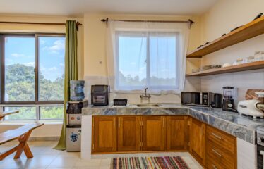 HOLIDAY GETAWAY- CASA NAMPALA, DIANI