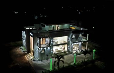 VIPINGO RIDGE LUXURY 5 BEDROOM VILLA FOR SALE