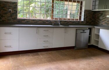 VIPINGO RIDGE LUXURY 5 BEDROOM VILLA FOR SALE