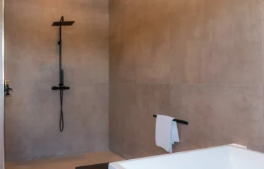 FOR SALE – EXQUISITE COASTAL VILLA – WHERE SOPHISTICATION MEETS SERENITY (POA)