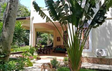 FOR SALE A STUNNING 3-BEDROOM VILLA FOR SALE IN DIANI – WITH 2-BEDROOM COTTAGE