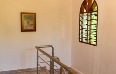 FOR SALE A STUNNING 3-BEDROOM VILLA FOR SALE IN DIANI – WITH 2-BEDROOM COTTAGE