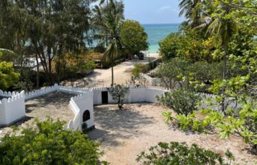 AN ICONIC SULTAN-STYLE BEACHFRONT VILLA IN LIKONI