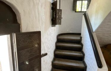 AN ICONIC SULTAN-STYLE BEACHFRONT VILLA IN LIKONI